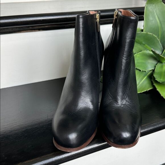 New w/ tags Vince Camuto Genuine Leather Ankle Boots Block Heel Booties 9.5 - Picture 5 of 6